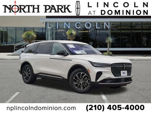 New 2026 Lincoln Nautilus Premier image 1