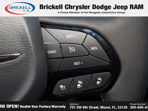 New 2026 Chrysler Pacifica Limited FWD image 32