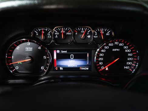 Used 2015 GMC Yukon XL SLT w/ Open Road Package AWD/4WD image 17