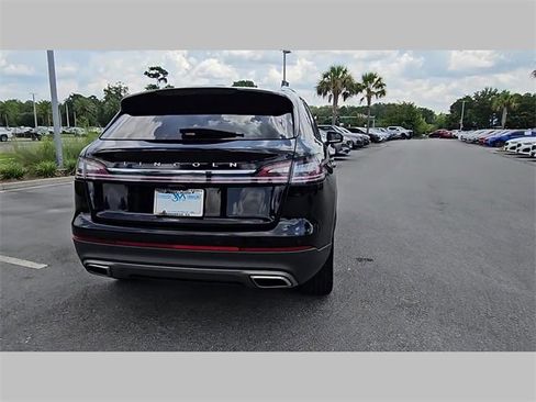 Used 2022 Lincoln Nautilus Reserve w/ Equipment Group 201A image 22