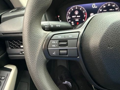 Certified 2024 Honda Accord EX image 11