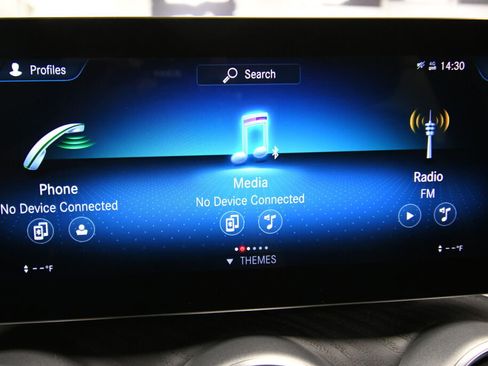 Used 2021 Mercedes-Benz GLC 300 4MATIC image 15
