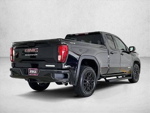 Used 2023 GMC Sierra 1500 Elevation AWD/4WD image 2