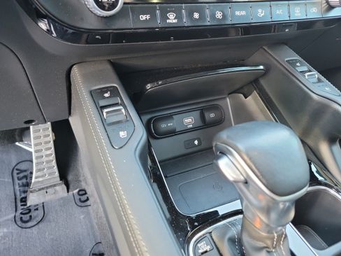 Used 2022 Kia Telluride SX FWD image 20