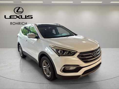 Used 2017 Hyundai Santa Fe Sport w/ 2.4L Tech Package 04 AWD/4WD image 4