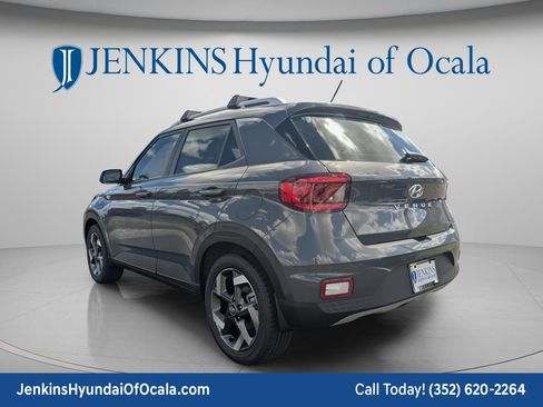 New 2026 Hyundai Venue SEL image 9