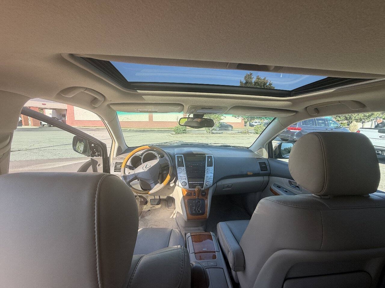 Used 2007 Lexus RX 350 AWD image 9