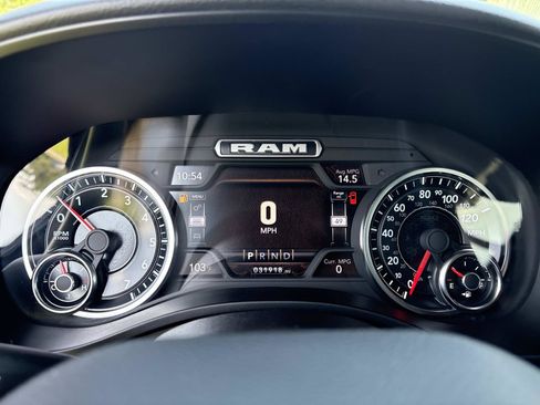 Used 2024 RAM 1500 Big Horn RWD image 29