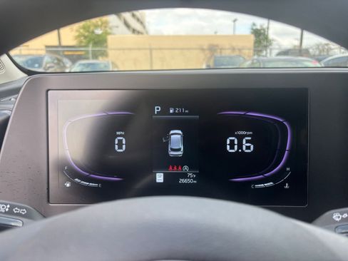 Used 2025 Kia Sportage LX image 35