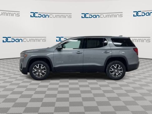 Used 2023 GMC Acadia SLE FWD image 5