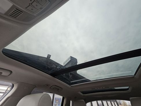 Used 2013 Audi Q7 TDI Premium Plus w/ Warm Weather Pkg image 43