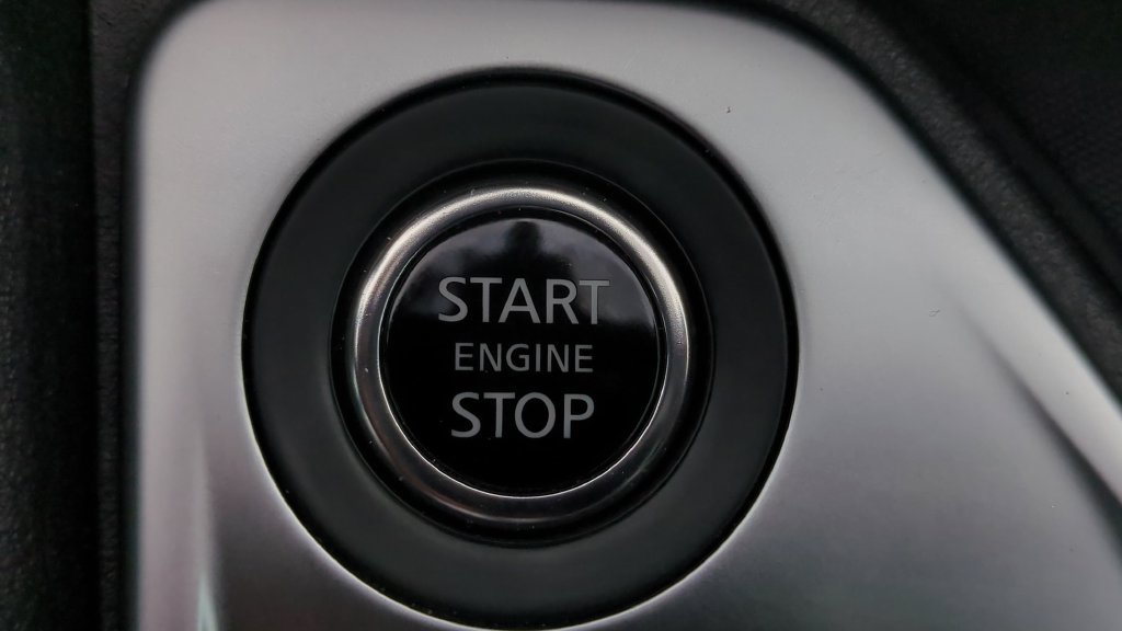 Certified 2024 Nissan Sentra SV FWD image 25