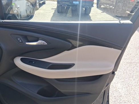 Used 2020 Buick Envision Preferred image 26