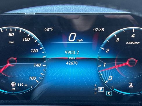 Used 2022 Mercedes-Benz GLB 250 image 18