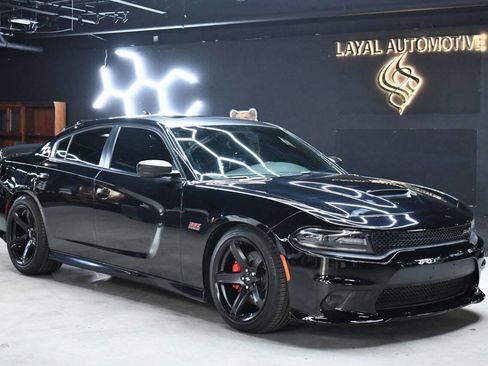 Used 2017 Dodge Charger R/T Scat Pack w/ Beats Audio Group image 24