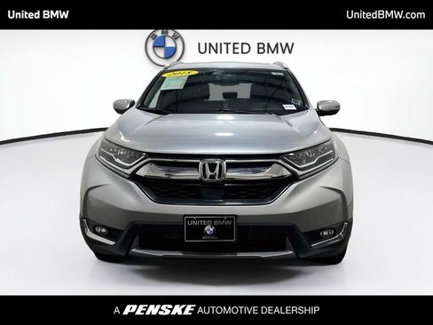 Used 2018 Honda CR-V Touring image 2