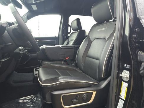 Certified 2025 RAM 1500 Laramie image 9