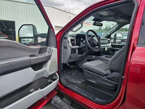 New 2026 Ford F350 XLT w/ XLT Premium Package AWD/4WD image 14