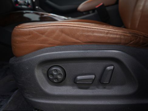 Used 2011 Audi Q5 2.0T Premium Plus image 25