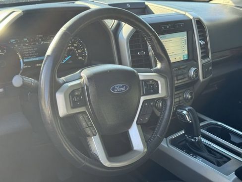 Used 2018 Ford F150 Lariat w/ Equipment Group 502A Luxury image 20