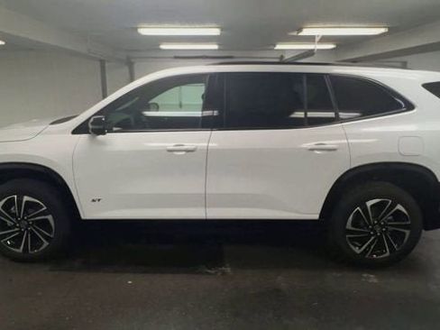 New 2026 Buick Enclave Sport Touring w/ Power Package image 5