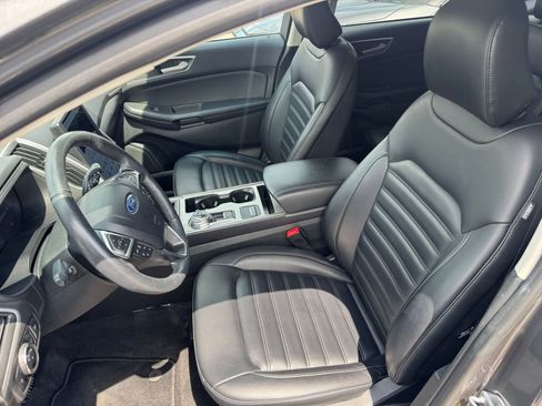 Used 2024 Ford Edge SEL image 35