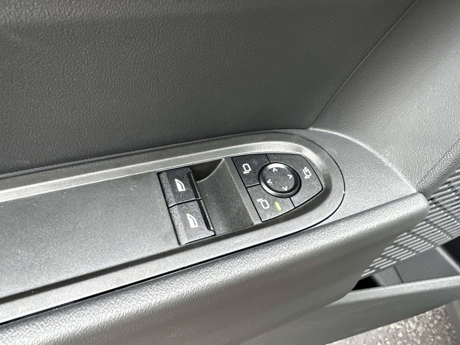 Used 2026 MINI Cooper S FWD image 13