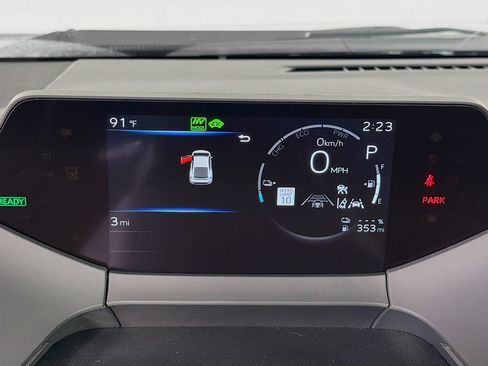 New 2026 Toyota Prius Plug-In Hybrid FWD image 17