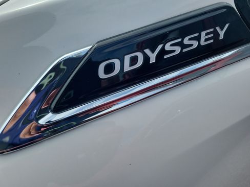 Used 2026 Honda Odyssey Elite image 11