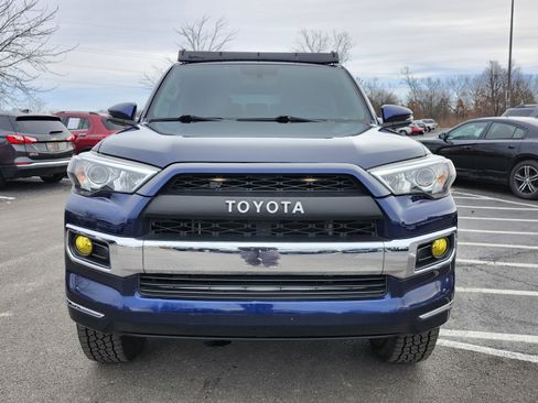 Used 2018 Toyota 4Runner Limited image 14