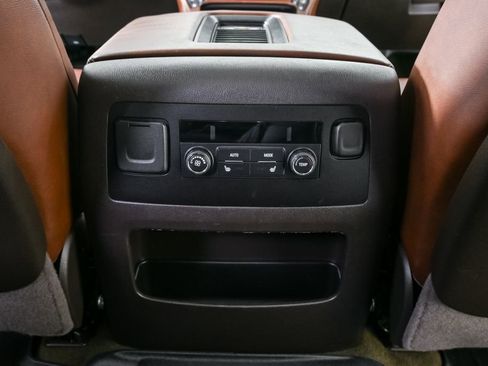 Used 2016 Chevrolet Tahoe LTZ image 17