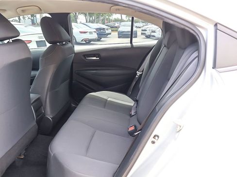Used 2021 Toyota Corolla LE FWD image 33