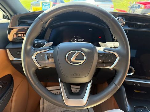 Used 2023 Lexus RZ 450e Premium w/ Technology Package AWD/4WD image 5