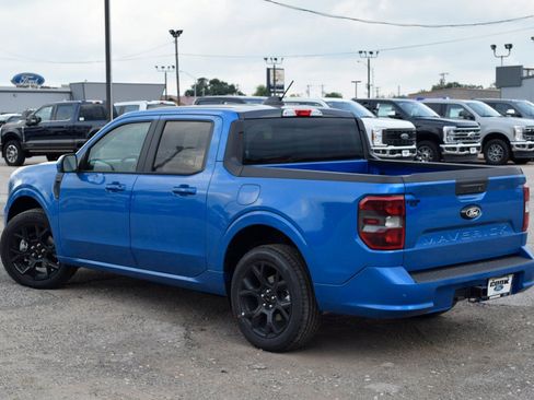 New 2025 Ford Maverick Lobo image 4