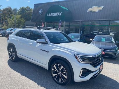 New 2026 Volkswagen Atlas Cross Sport SEL Premium R-Line