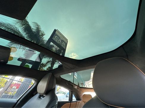 Used 2023 Lucid Air Touring image 7