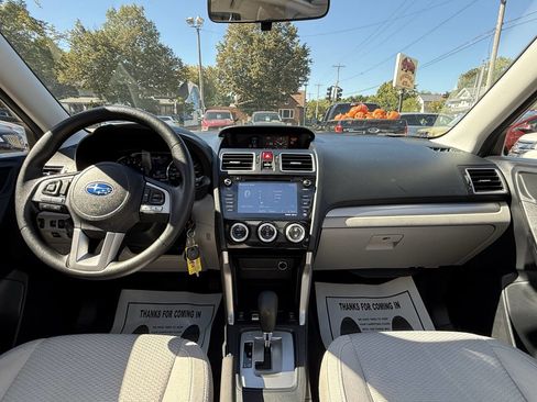 Used 2017 Subaru Forester 2.5i Premium image 21