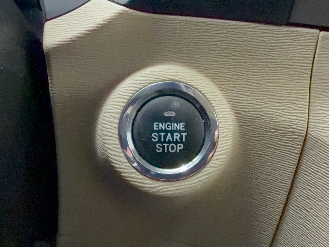Used 2010 Toyota Venza w/ Convenience Pkg FWD image 20