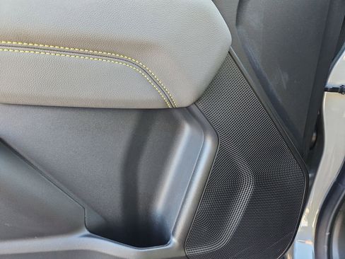 Used 2025 Chevrolet Colorado ZR2 image 14