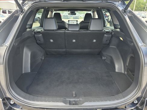 Used 2024 Toyota RAV4 XSE AWD/4WD image 15