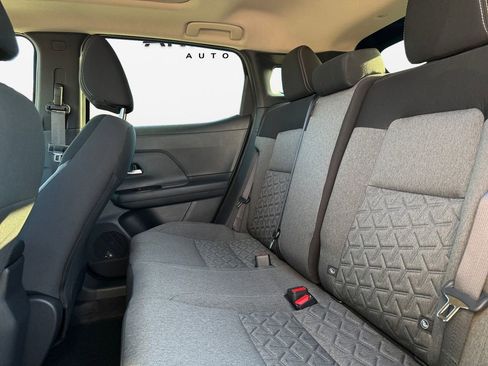 New 2026 Nissan Kicks SV w/ SV Premium Package AWD/4WD image 16