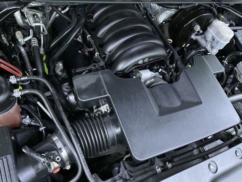 Used 2018 GMC Yukon Denali w/ Denali Ultimate Package image 32