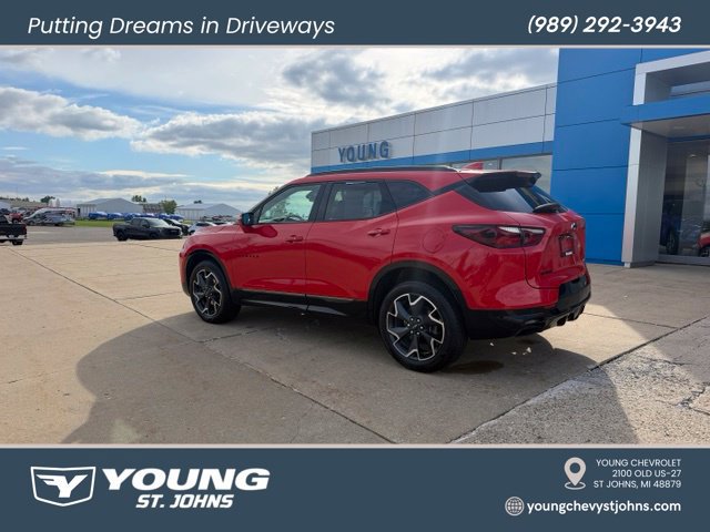 Used 2022 Chevrolet Blazer RS FWD image 3