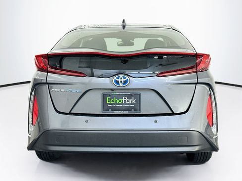 Used 2017 Toyota Prius Prime Advanced w/ Carpet Mat Package FWD image 7