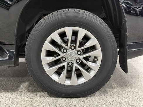 Used 2014 Lexus GX 460 Luxury w/ Driver Support Package AWD/4WD image 64