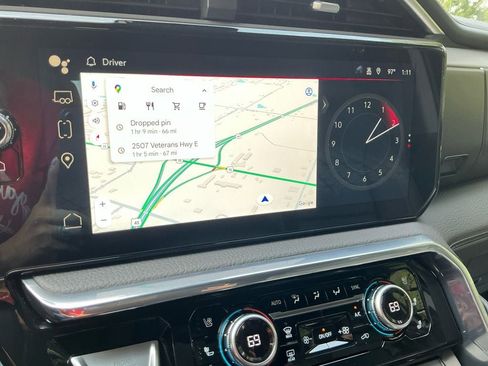 Used 2024 GMC Sierra 1500 Denali w/ Technology Package image 18