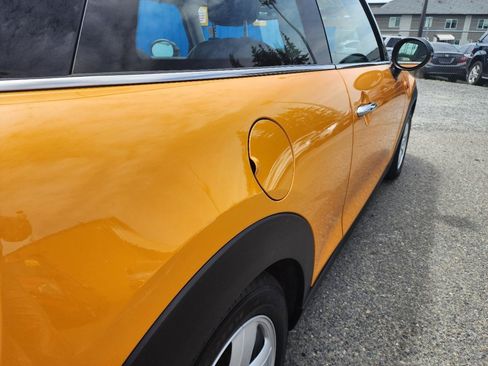 Used 2017 MINI Cooper 2-Door Hardtop FWD image 33