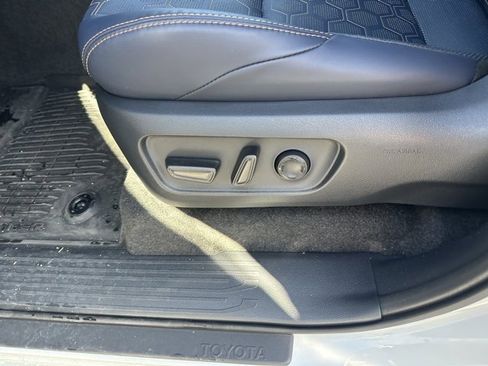 New 2025 Toyota 4Runner 4WD image 11