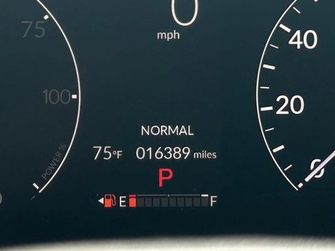 Used 2025 Honda CR-V Sport image 24