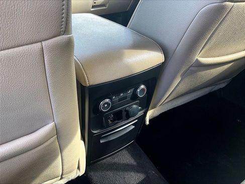 Used 2019 Ford Flex SEL w/ Equipment Group 202A FWD image 26